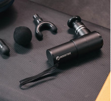 Перкусійний масажер Booster Mini — компактне рішення для ефективного зняття напруги та болю.