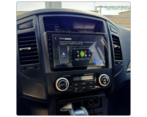 Штатная магнитола Lesko для Mitsubishi Pajero IV 2006-2011 экран 9" 2/32Gb CarPlay 4G Wi-Fi GPS Prime